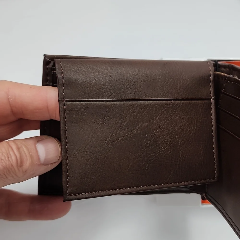DOCKERS HANDCRAFTED MENS BROWN WALLET